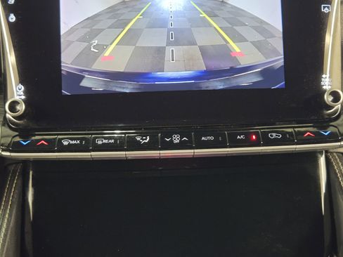 Used 2022 Jeep Wagoneer Series II image 18