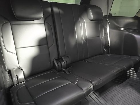 Used 2019 Chevrolet Tahoe Premier AWD/4WD image 37