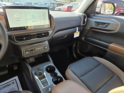 New 2025 Ford Bronco Sport Outer Banks image 20