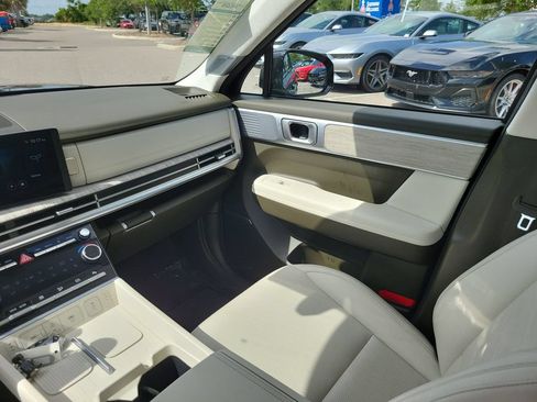 Used 2024 Hyundai Santa Fe Calligraphy AWD/4WD image 13