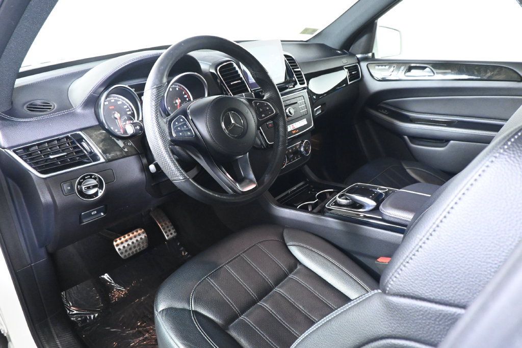 Used 2017 Mercedes-Benz GLS 450 4MATIC image 15
