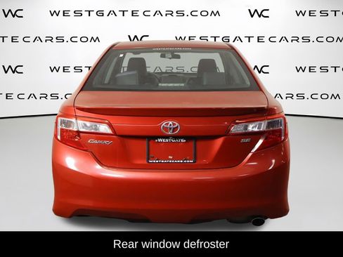 Used 2014 Toyota Camry SE FWD image 4