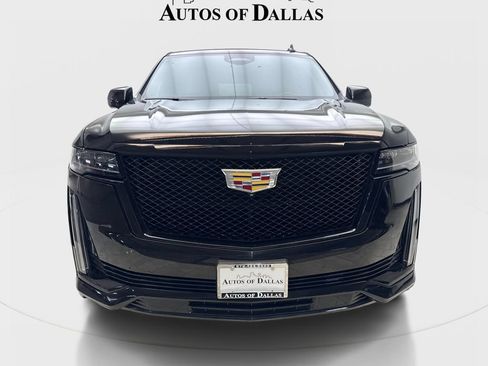 Used 2023 Cadillac Escalade Sport AWD/4WD image 3