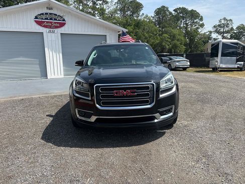 Used 2017 GMC Acadia Limited SLT FWD image 2