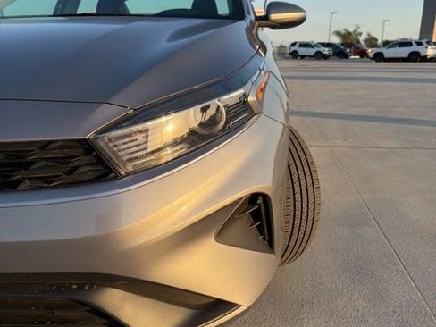 Used 2024 Kia Forte LXS image 4