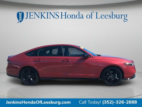 Used 2024 Honda Accord Sport image 2