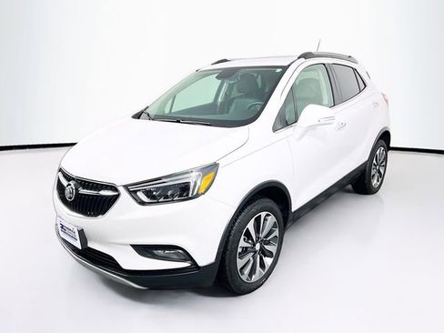 Used 2019 Buick Encore Essence image 3