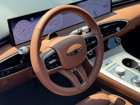 New 2026 Genesis GV70 2.5T Advanced image 20