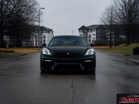 Used 2020 Porsche 718 Cayman GT4 image 21