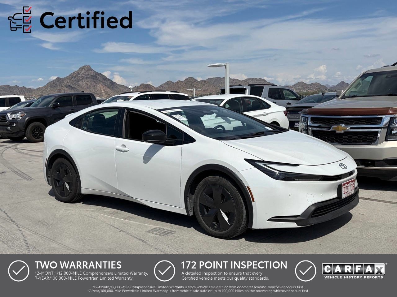 Used 2025 Toyota Prius LE FWD image 1