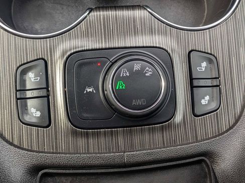 Used 2023 GMC Acadia SLT AWD/4WD image 26