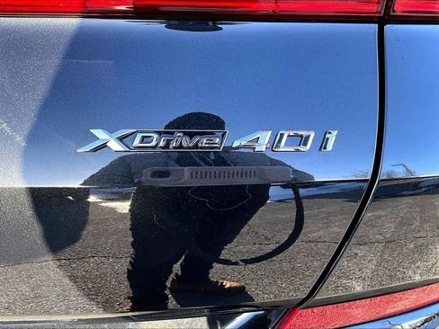 Used 2025 BMW X6 xDrive40i w/ Executive Package image 10