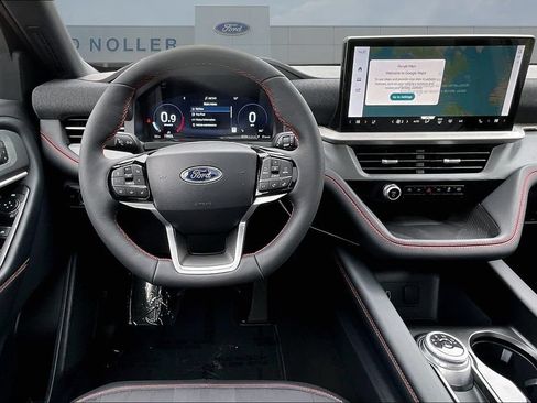 New 2026 Ford Explorer ST-Line w/ ST-Line Street Pack AWD/4WD image 16