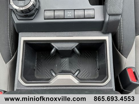 Used 2024 Toyota Tacoma TRD Off-Road AWD/4WD image 24