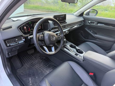 Used 2023 Honda Civic EX-L image 11