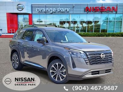 New 2026 Nissan Pathfinder Platinum w/ Cargo Package