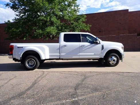 Used 2021 Ford F350 King Ranch w/ King Ranch Ultimate Package AWD/4WD image 14