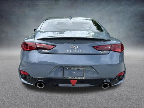 Used 2022 INFINITI Q60 Red Sport 400 w/ Carbon Fiber Package RWD image 6