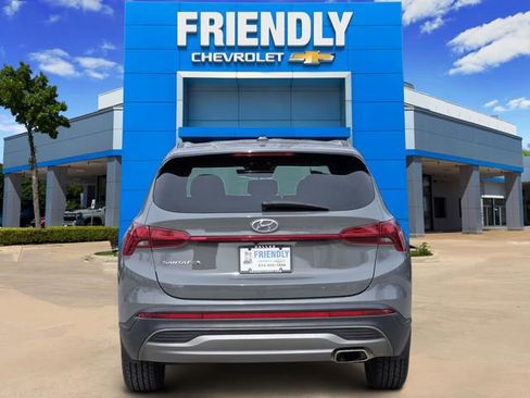 Used 2023 Hyundai Santa Fe SE w/ Winter Weather Package image 6