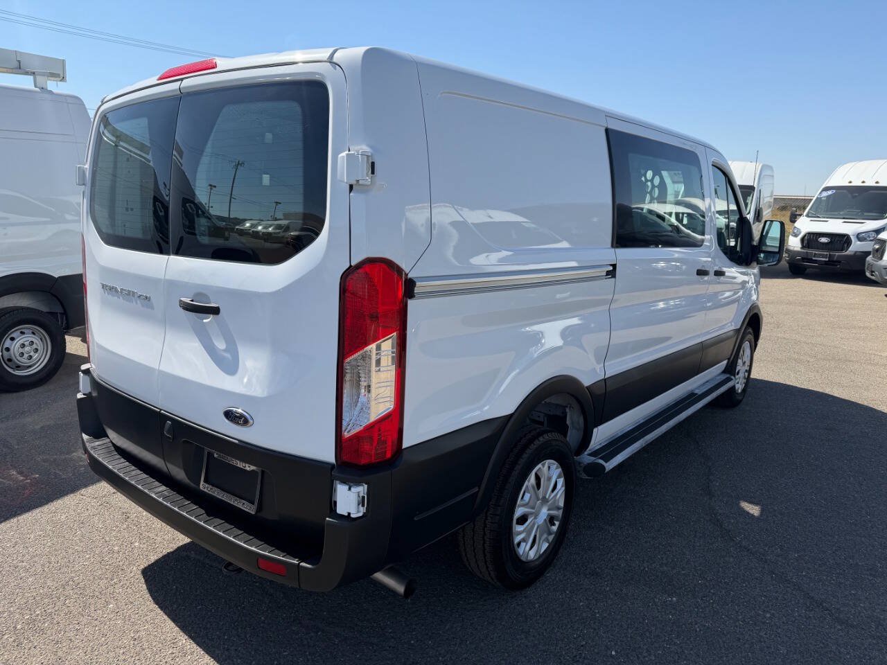 Used 2025 Ford Transit 250 Low Roof w/ Exterior Upgrade Package RWD image 7