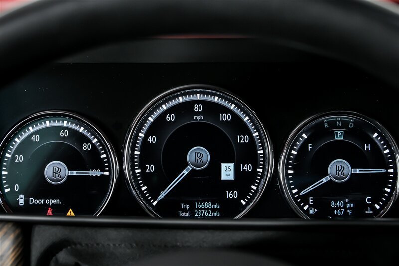 Used 2023 Rolls-Royce Cullinan w/ Leather Finishing Pack AWD/4WD image 27
