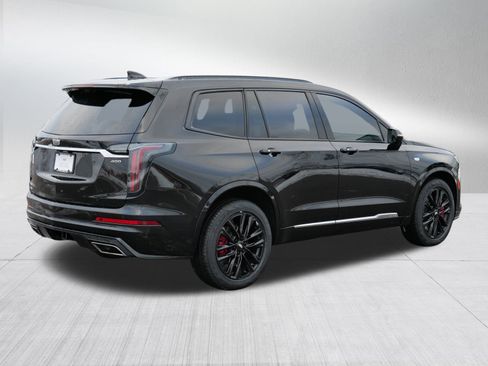 Certified 2024 Cadillac XT6 Sport w/ Technology Package image 7