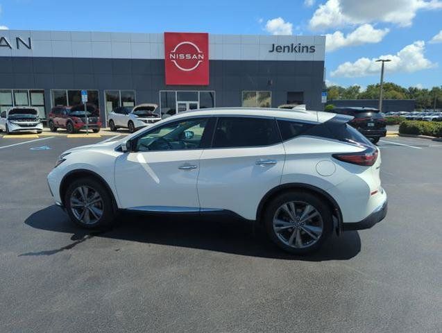 Certified 2019 Nissan Murano Platinum w/ Cargo Package AWD/4WD image 10