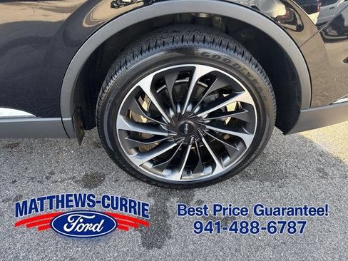 Used 2021 Lincoln Aviator Reserve w/ Equipment Group 201A AWD/4WD image 14