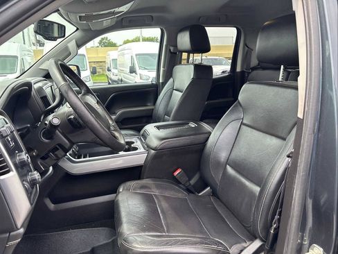 Used 2017 Chevrolet Silverado 1500 LTZ Z71 w/ LTZ Plus Package AWD/4WD image 9