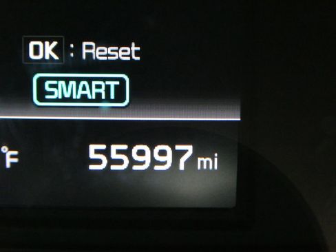 Used 2023 Kia K5 GT-Line AWD/4WD image 32