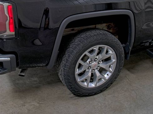 Used 2018 GMC Sierra 1500 SLT w/ SLT Premium Package image 13