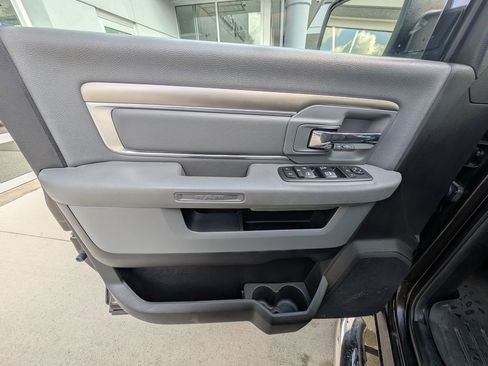 Used 2017 RAM 1500 Big Horn image 40