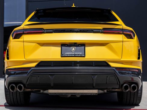 Used 2024 Lamborghini Urus Performante image 7