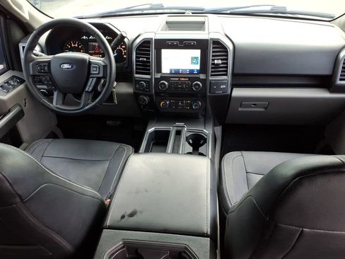 Used 2018 Ford F150 XLT w/ Equipment Group 302A Luxury AWD/4WD image 18