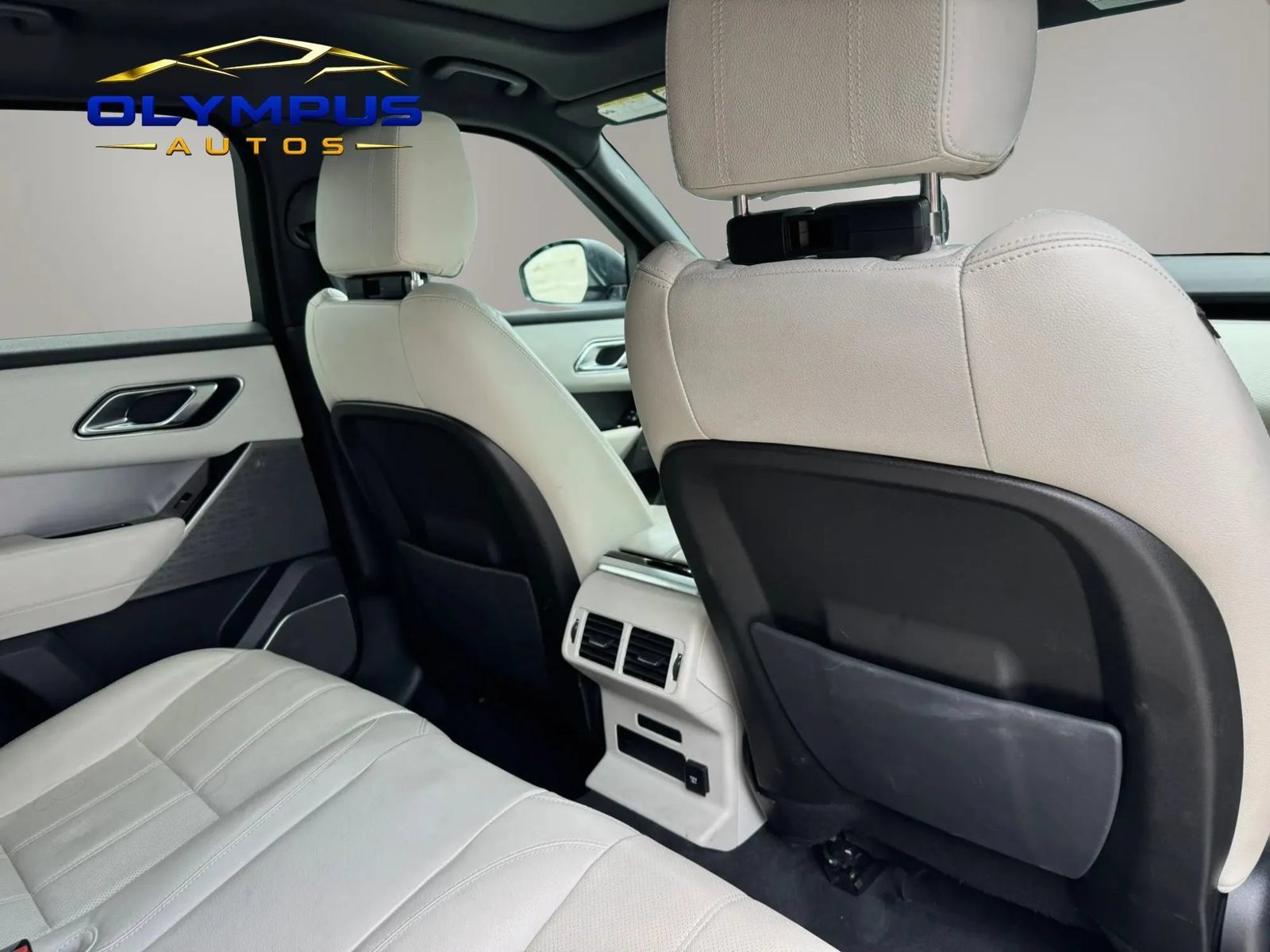 Used 2020 Land Rover Range Rover Velar R-Dynamic S AWD/4WD image 21