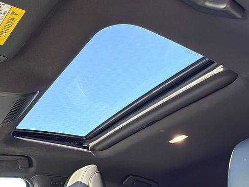 Used 2020 MAZDA MAZDA3 Premium Package image 16