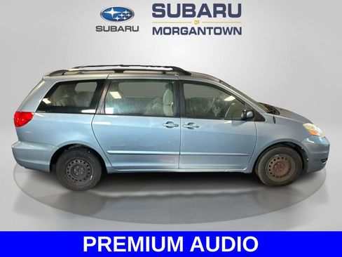 Used 2010 Toyota Sienna CE image 4