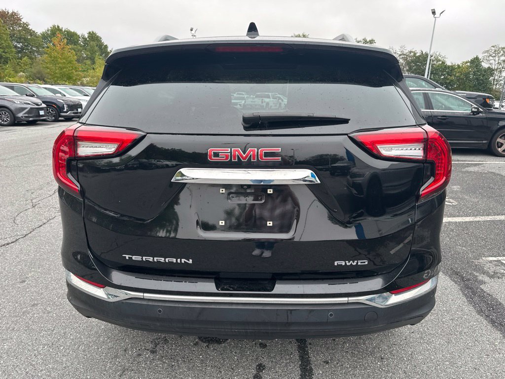 Used 2023 GMC Terrain SLT AWD/4WD image 6