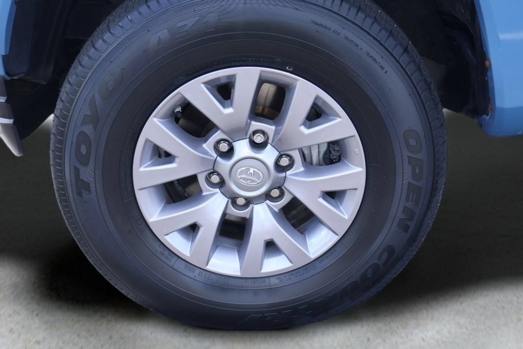 Certified 2019 Toyota Tacoma SR5 RWD image 26