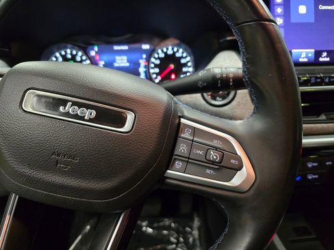 Certified 2022 Jeep Compass Latitude w/ Convenience Group FWD image 20