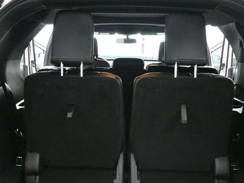 Used 2018 Ford Explorer Sport image 11