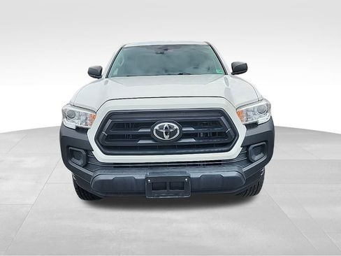 Used 2020 Toyota Tacoma SR image 12