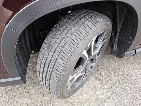 Used 2025 Subaru Ascent Touring image 35