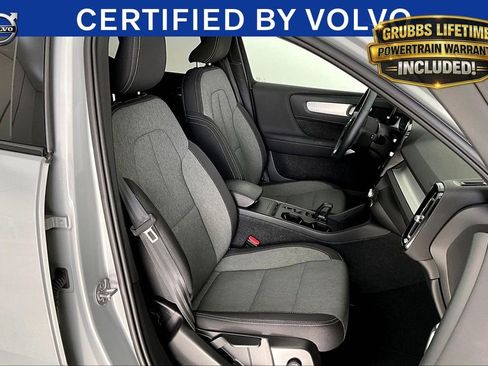 Certified 2024 Volvo XC40 B5 Core AWD/4WD image 11
