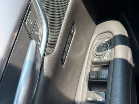 Used 2019 Cadillac XT5 Luxury AWD/4WD image 23