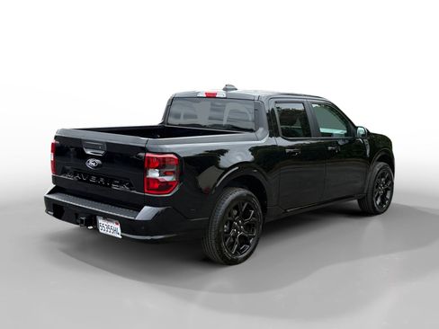 Certified 2025 Ford Maverick Lobo AWD/4WD image 5