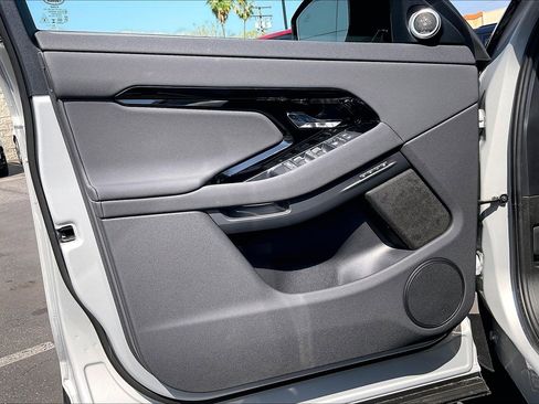 New 2026 Land Rover Range Rover Evoque S image 12