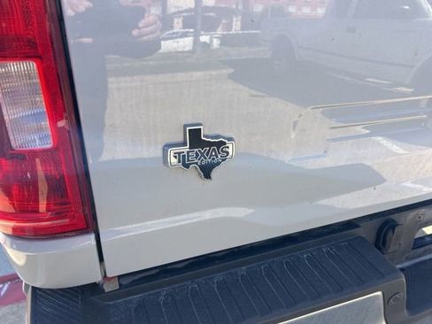 Used 2023 Ford F150 XLT w/ Equipment Group 302A High image 6