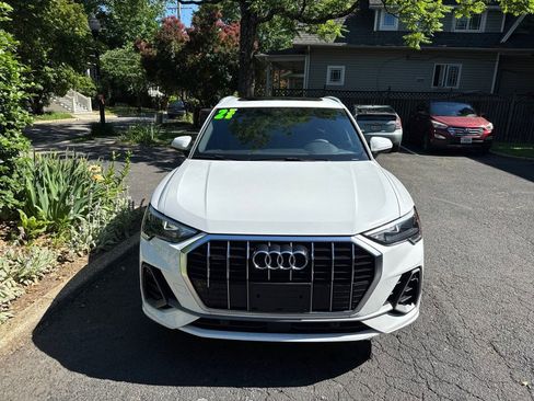 Used 2021 Audi Q3 2.0T Premium w/ Convenience Package AWD/4WD image 8