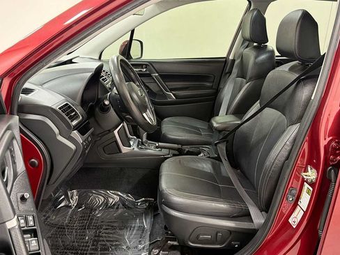 Used 2017 Subaru Forester 2.5i Touring AWD/4WD image 13